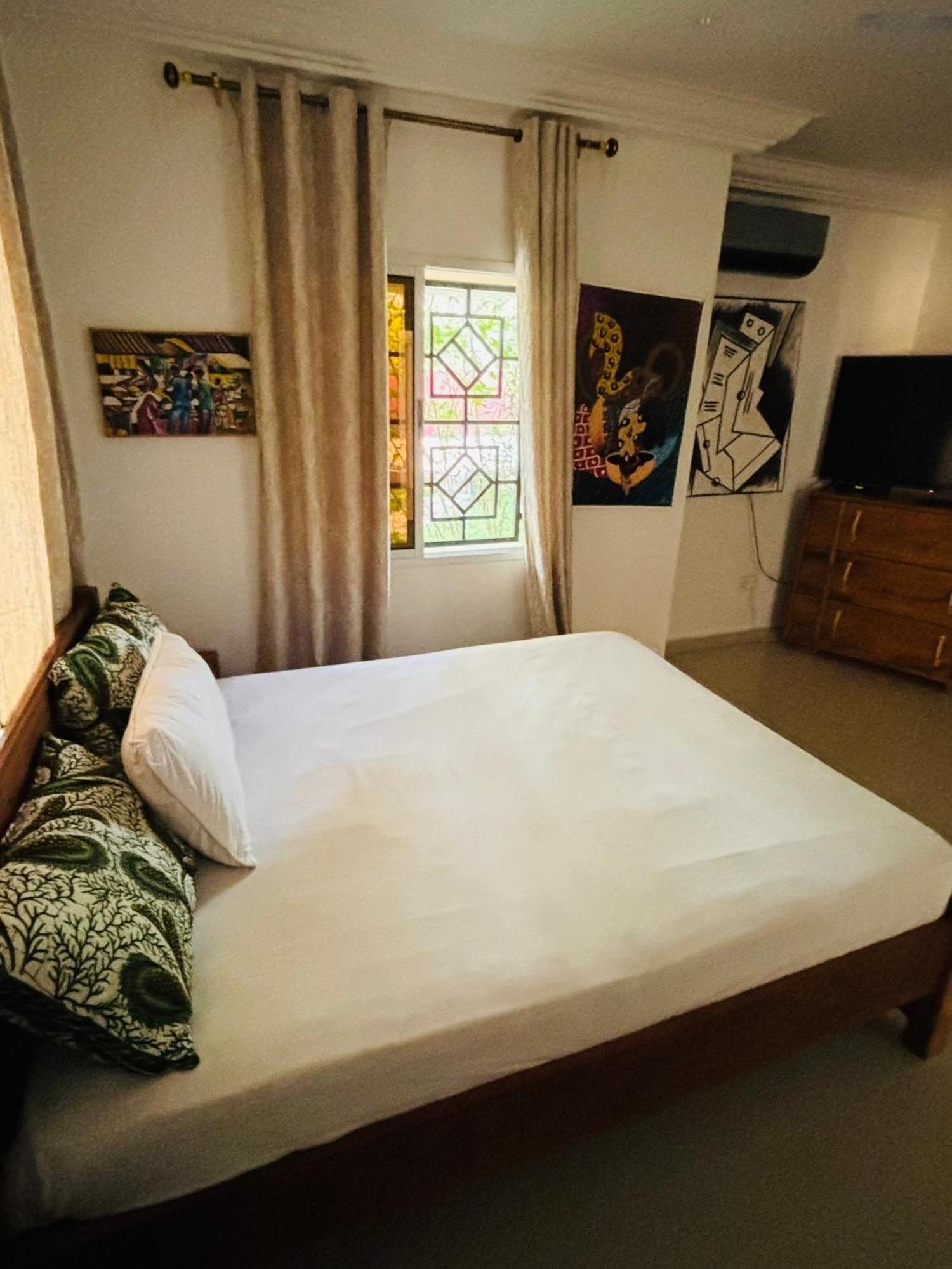 Heda House Bed & Breakfast Sanyang Екстериор снимка